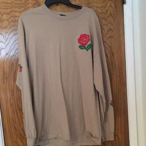 Long sleeve shirt